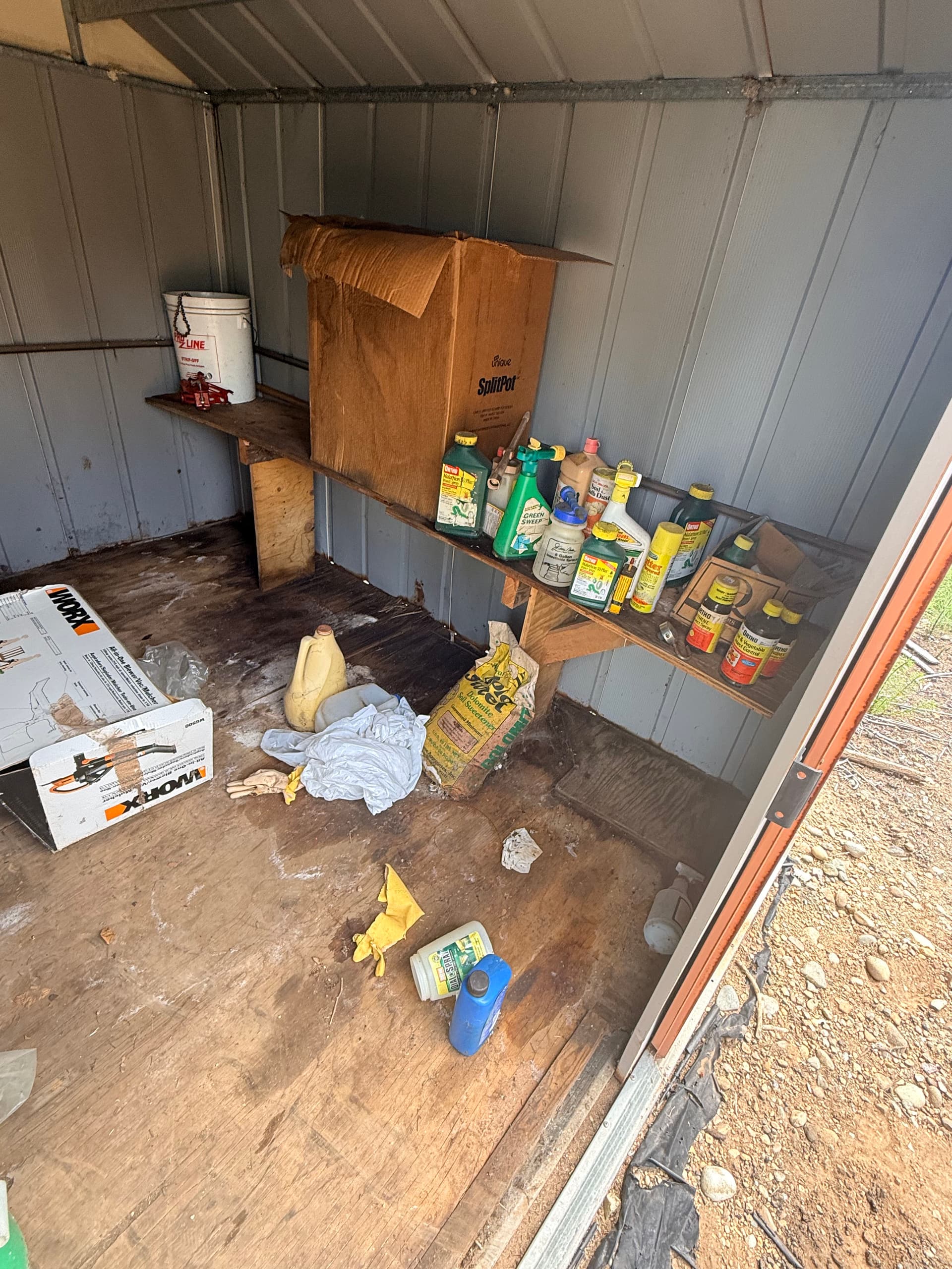Gallery photos for Full Estate Cleanout Done Right and Ready to Sell: Image #7